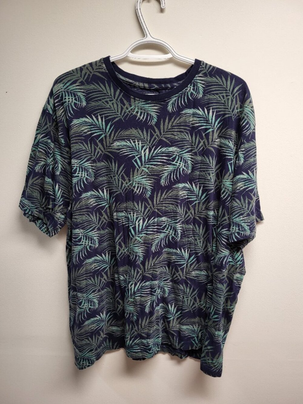 Knit Heritage Men's 2XL Tropical Palm Leaf Print T Shirt Navy Blue Green Tee